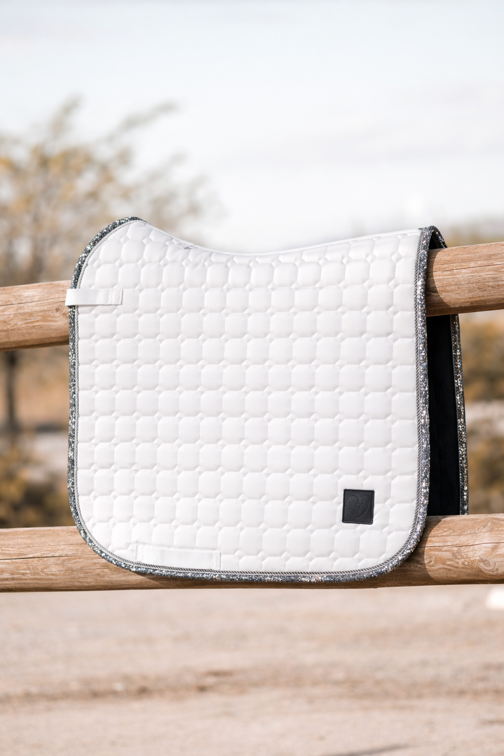 Schabracke „White“