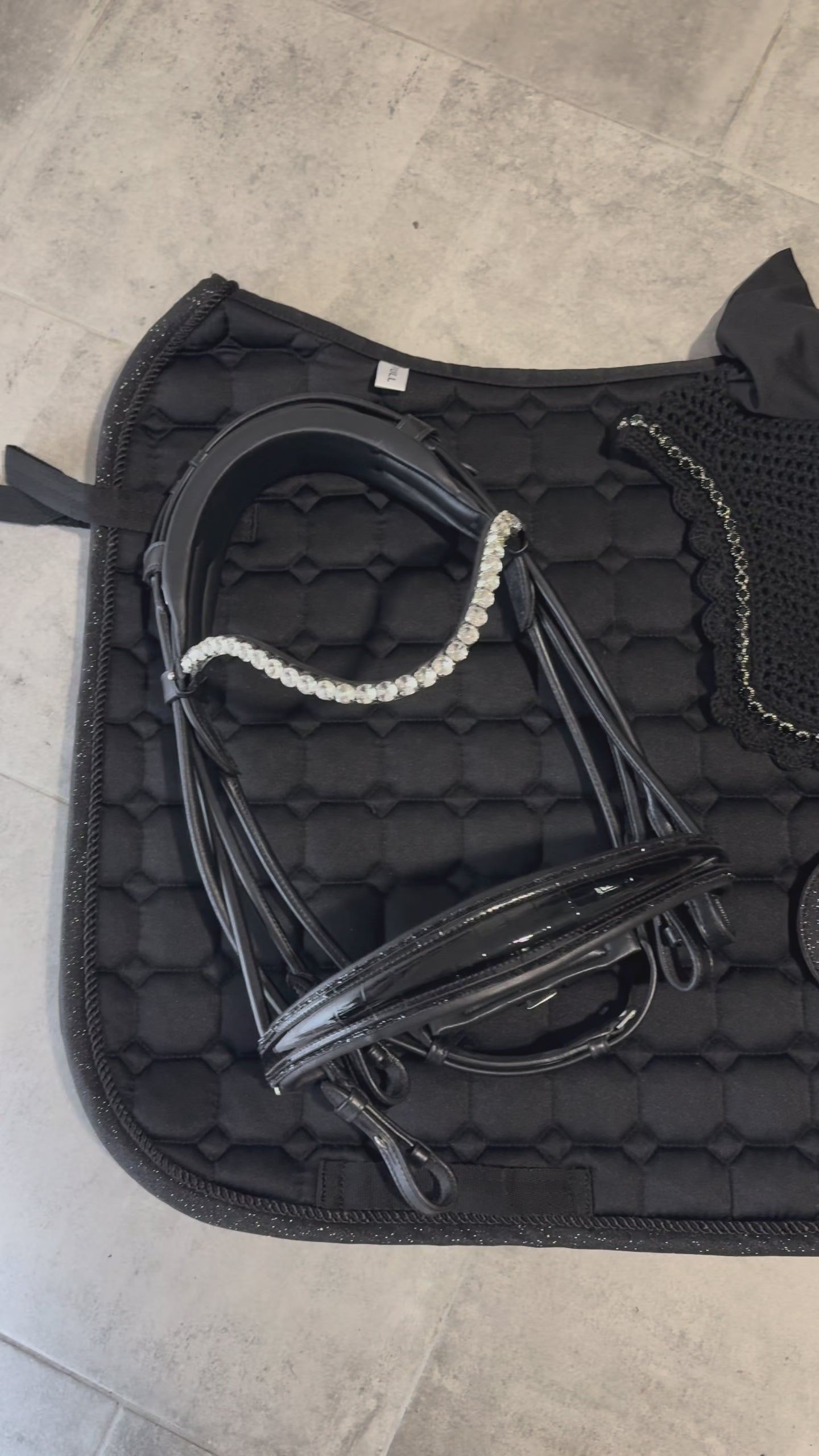 Schabracke „Noir“